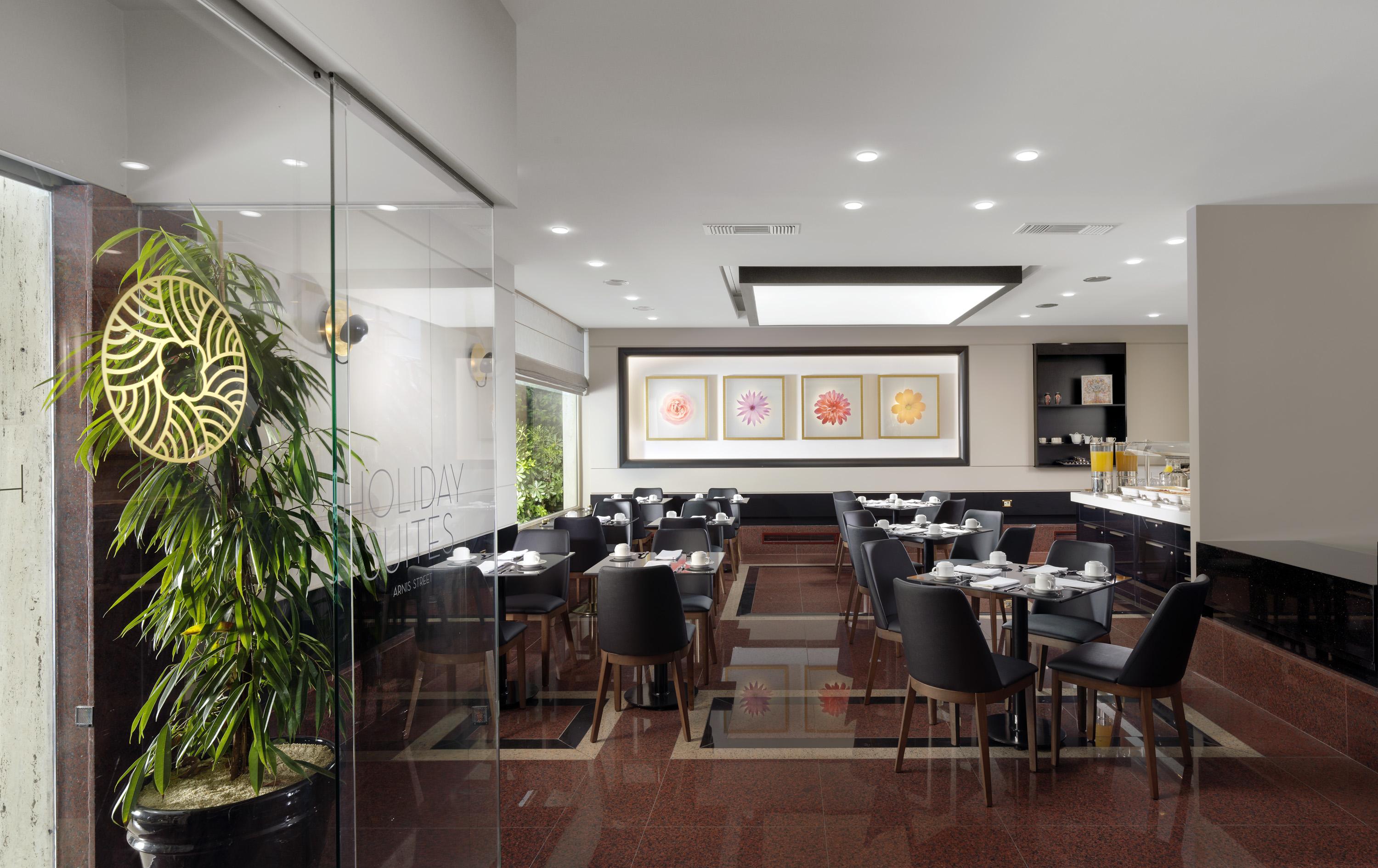 Holiday Suites Афины Экстерьер фото