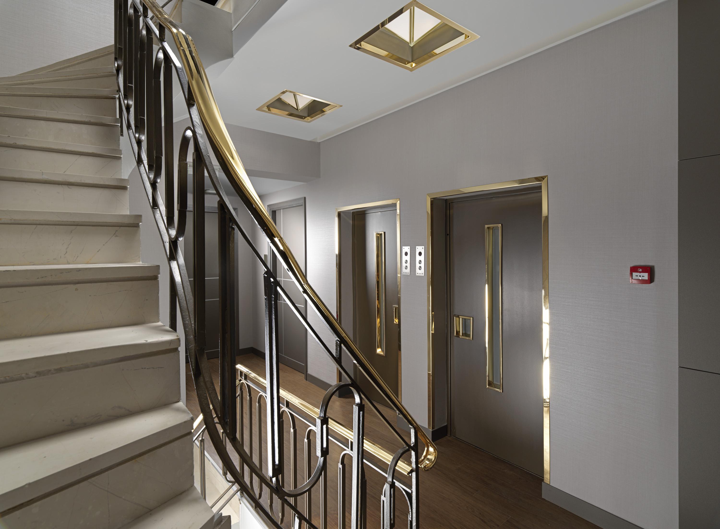 Holiday Suites Афины Экстерьер фото
