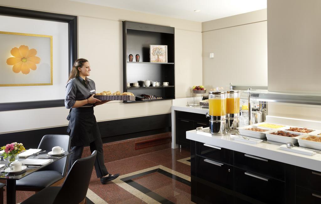 Holiday Suites Афины Экстерьер фото